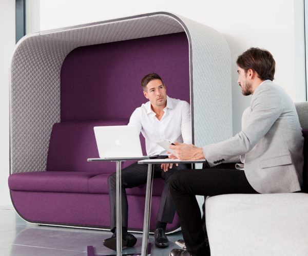 Meeting in Boss Cocoon Seating